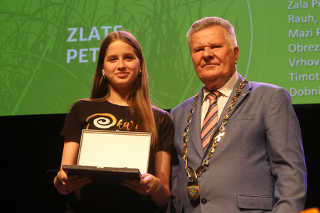 ZLATA PETICA 127 FOTO LJUBO VUKELIČ
